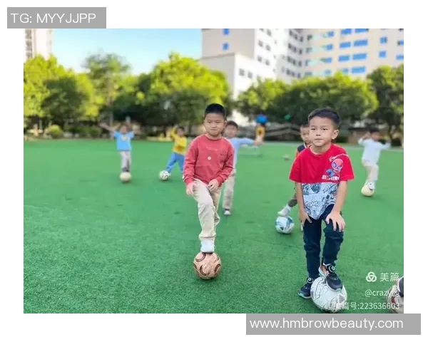 从小场地到绿茵场 球星童年足球训练的点滴历程与成长轨迹
